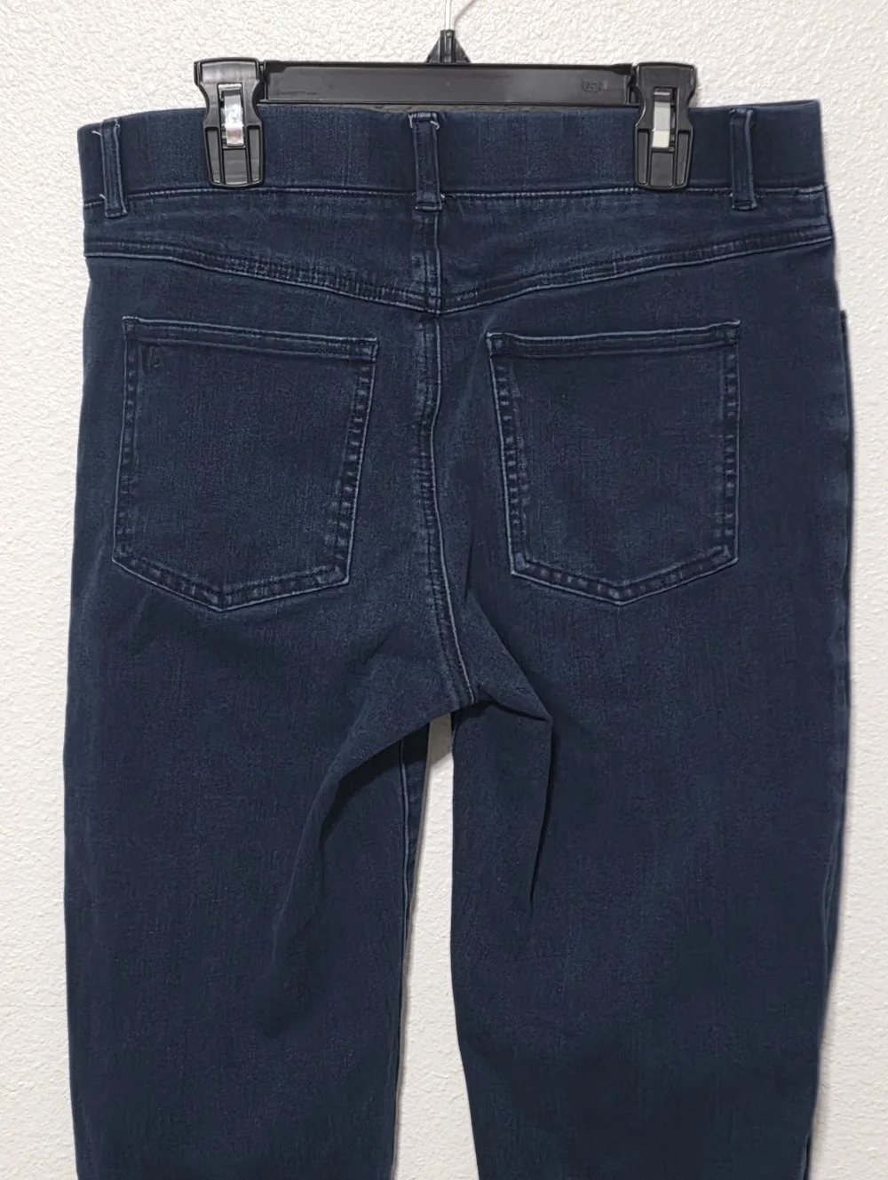 BETABRAND JEANS SIZE Medium